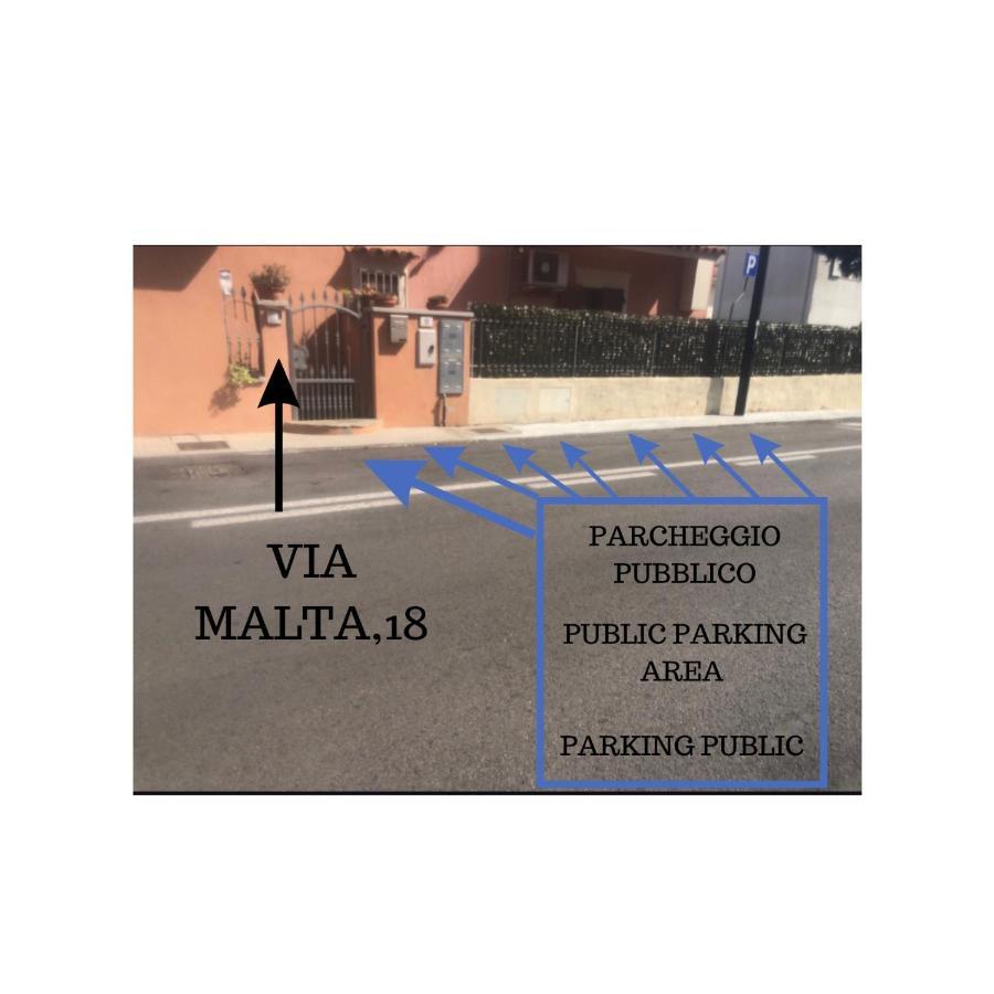 Presso La Maison De Gioel Usufruirai Di Un Appartamento Indipendente Dotato Di Uso Cucina E Lavatrice Arredato In Maniera Funzionale Situato In Ottima Posizione Vicino A Supermercati Caffetterie Pasticcerie Bar Pizzerie E Tanti Altri Servizi Olbia Eksteriør bilde