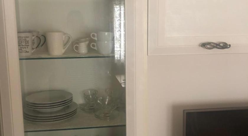 Presso La Maison De Gioel Usufruirai Di Un Appartamento Indipendente Dotato Di Uso Cucina E Lavatrice Arredato In Maniera Funzionale Situato In Ottima Posizione Vicino A Supermercati Caffetterie Pasticcerie Bar Pizzerie E Tanti Altri Servizi Olbia Eksteriør bilde